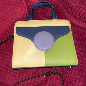 AmeriLeather Arlene Leather Crossbody Bag